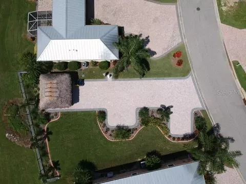 3015 Wood Duck Dr, Polk City, FL 33868
