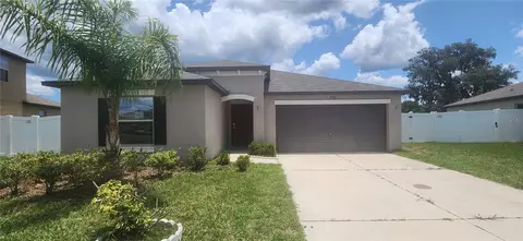 3188 Nubbin Ridge Ln, Zephyrhills, FL 33540