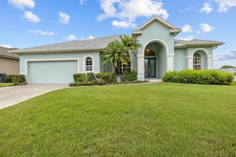 2593 Colonel Ford Dr, Lakeland, FL 33813