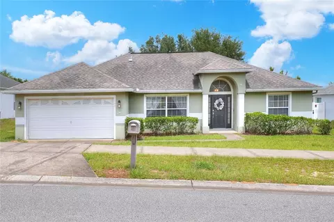 1140 Stratton Ave, Groveland, FL 34736