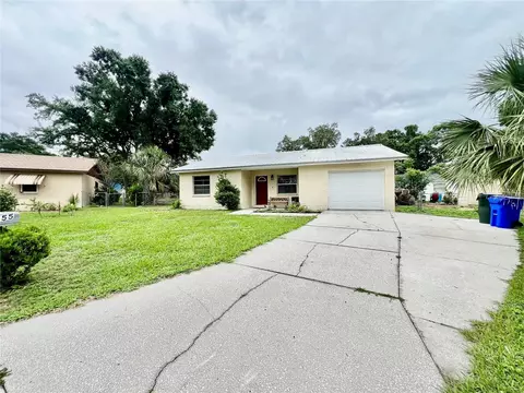 355 Pico Ct, Lakeland, FL 33809