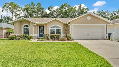 1746 Grey Fox Dr, Lakeland, FL 33810