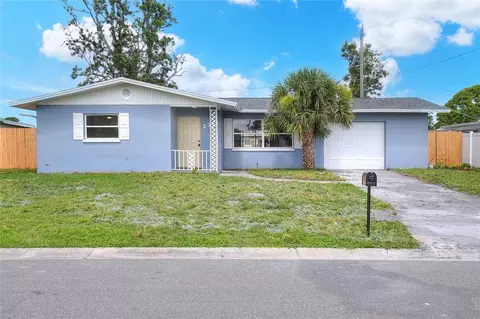 2306 33rd St W, Bradenton, FL 34205