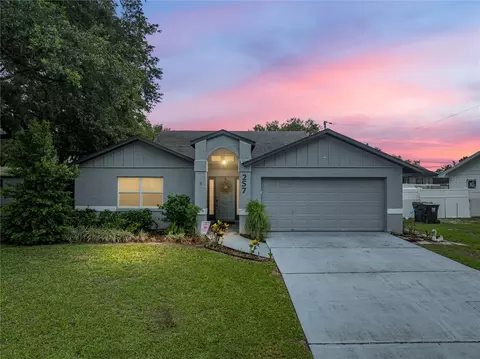 257 Padgett Pl N, Lakeland, FL 33809