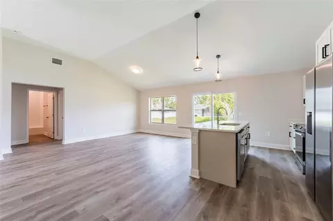 Living - 9808 SE 159th St, Summerfield, FL 34491 photo 1 of 2