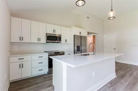 Kitchen - 9808 SE 159th St, Summerfield, FL 34491 photo 1 of 2