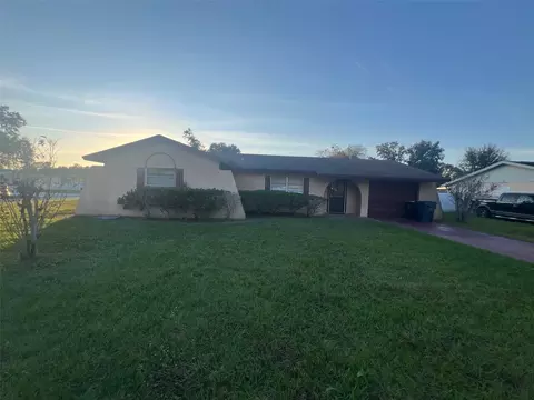 2362 Delrose Dr E, Lakeland, FL 33805