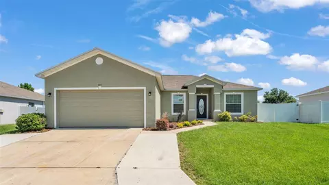 577 Majestic Gardens Blvd, Winter Haven, FL 33880