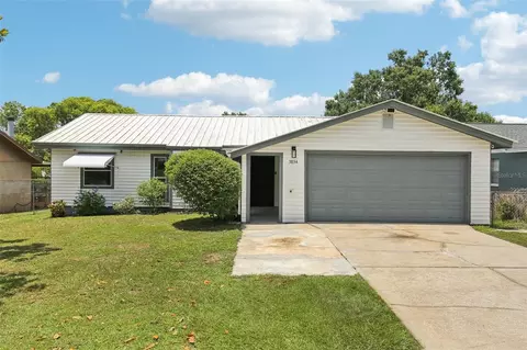 3854 Feather Dr, Lakeland, FL 33812