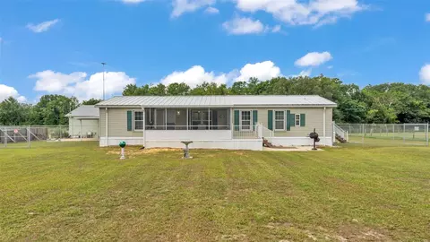 620 Howard Rd, Auburndale, FL 33823