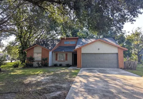 4720 Wildflower Dr, Lakeland, FL 33811