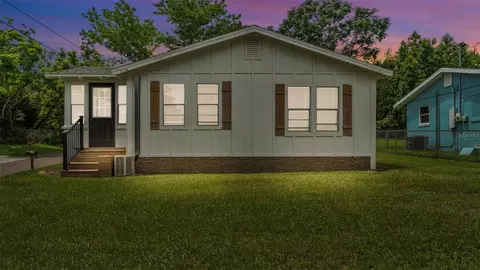 301 Weaver Ave, Lake Wales, FL 33853