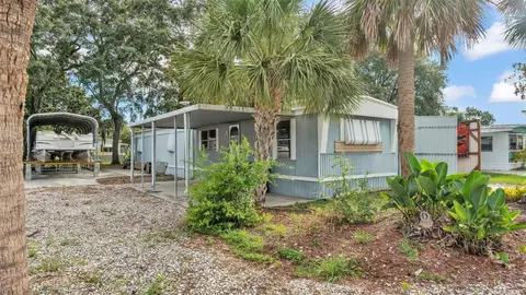 2068 Thelma Dr, Lake Alfred, FL 33850