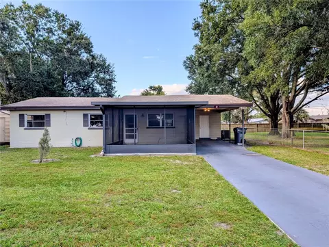 6071 Hilltop Ln E, Lakeland, FL 33809