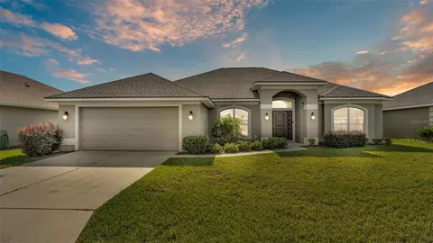 1156 Normandy Heights Cir, Winter Haven, FL 33880