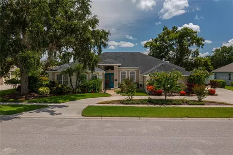 825 Square Lake Dr, Bartow, FL 33830