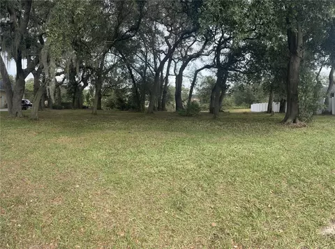 5142 Lake Deeson Woods Ct, Lakeland, FL 33805