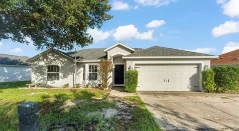3917 NW Warbler Dr, Winter Haven, FL 33880