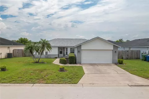 7109 Summit Dr, Winter Haven, FL 33884