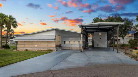 4981 Mount Olive Shores Dr, Polk City, FL 33868
