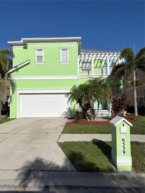 6539 Simone Shores Cir, Apollo Beach, FL 33572