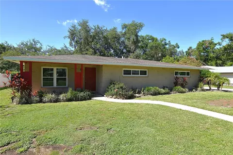 1301 Fairlee St, Lakeland, FL 33813