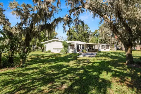 3347 Youngway Dr, Lakeland, FL 33810