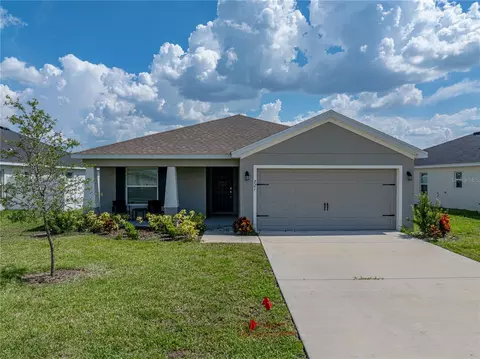 721 Daphne Dr, Polk City, FL 33868