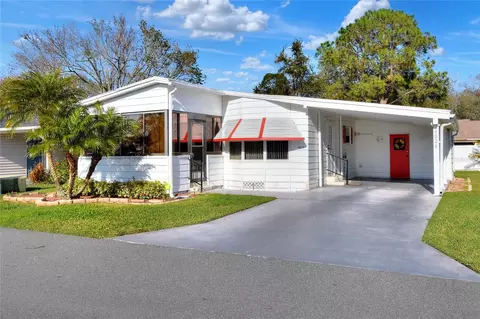 4826 Colonnades Cir E, Lakeland, FL 33811