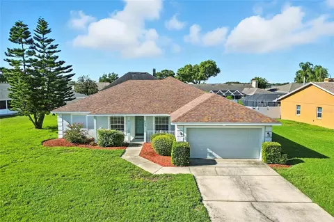 655 Powder Horn Row, Lakeland, FL 33809
