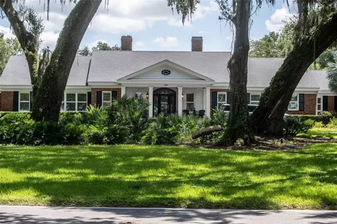 369 Lake Hollingsworth Dr, Lakeland, FL 33803