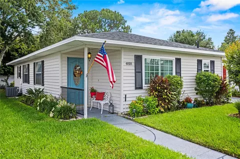 4818 Colonnades Cir E, Lakeland, FL 33811