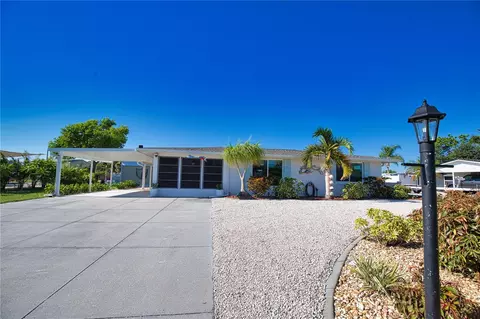 861 E 7th St, Englewood, FL 34223