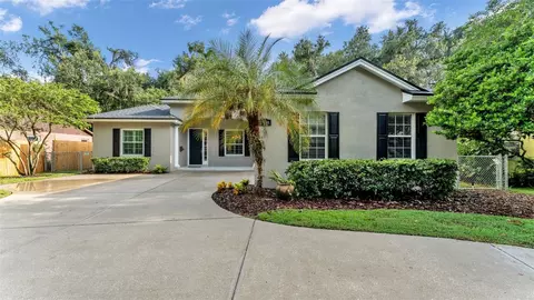 208 W Poinsettia St, Lakeland, FL 33803