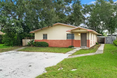 11941 144th St, Largo, FL 33774