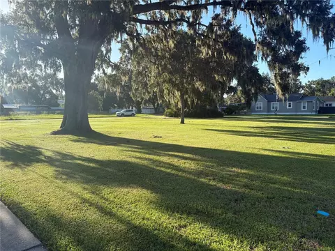 425 W Broadway St, Fort Meade, FL 33841