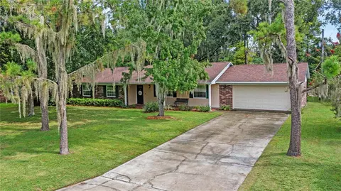 412 Lake Dr, Lakeland, FL 33813