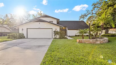 1215 Cypress Pt E, Winter Haven, FL 33884