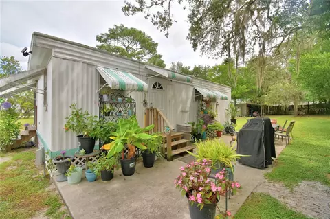 10328 Grear Hope St, Weeki Wachee, FL 34613