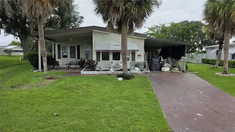 9016 Sarah Dr, Polk City, FL 33868