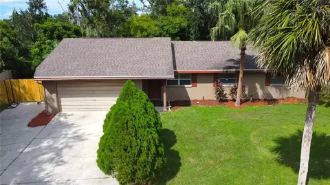 6006 Christina Dr E, Lakeland, FL 33813