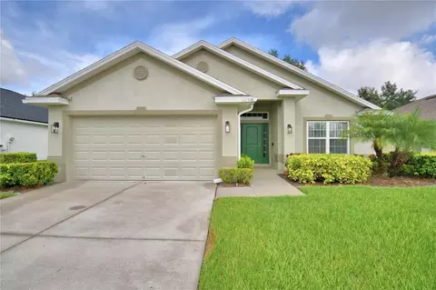6654 Crescent Loop, Winter Haven, FL 33884