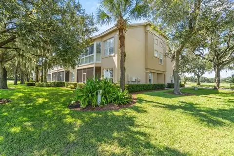 332 Enclave Dr, Lakeland, FL 33803