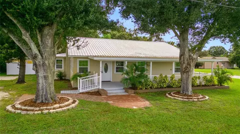 736 W Lake Wales Rd S, Lake Wales, FL 33859