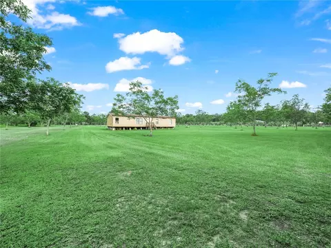 8564 Carey Rd, Lithia, FL 33547 photo 4
