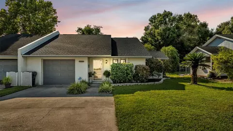 5744 Odom Rd, Lakeland, FL 33809