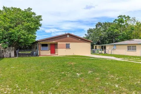 2602 Sunshine Dr N, Lakeland, FL 33801