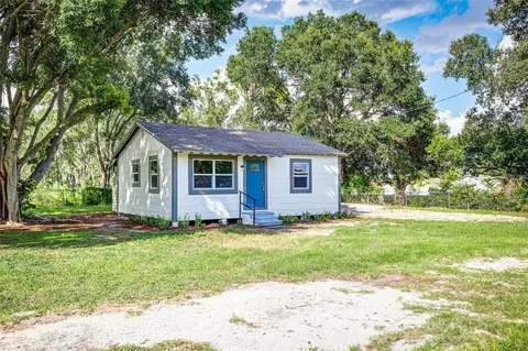 895 1st St, Winter Haven, FL 33881