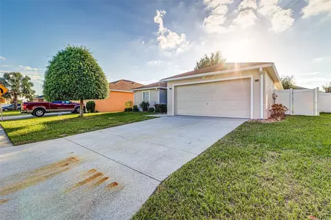 6610 Crescent Loop, Winter Haven, FL 33884