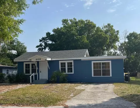 309 Lake Dale Dr, Auburndale, FL 33823